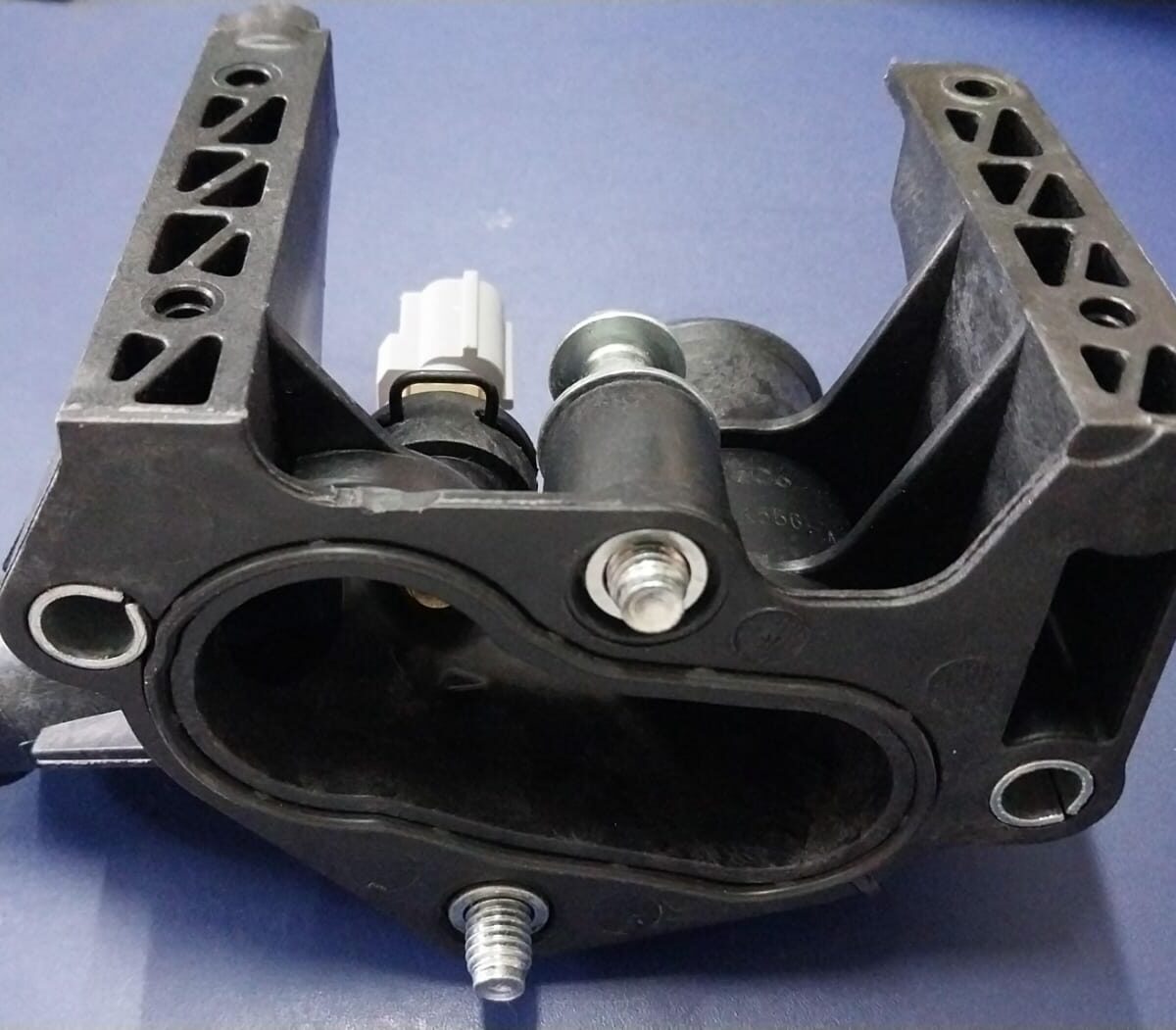 CARCACA VALVULA TERMOSTATICA NEW FIESTA FOCUS ECOSPORT