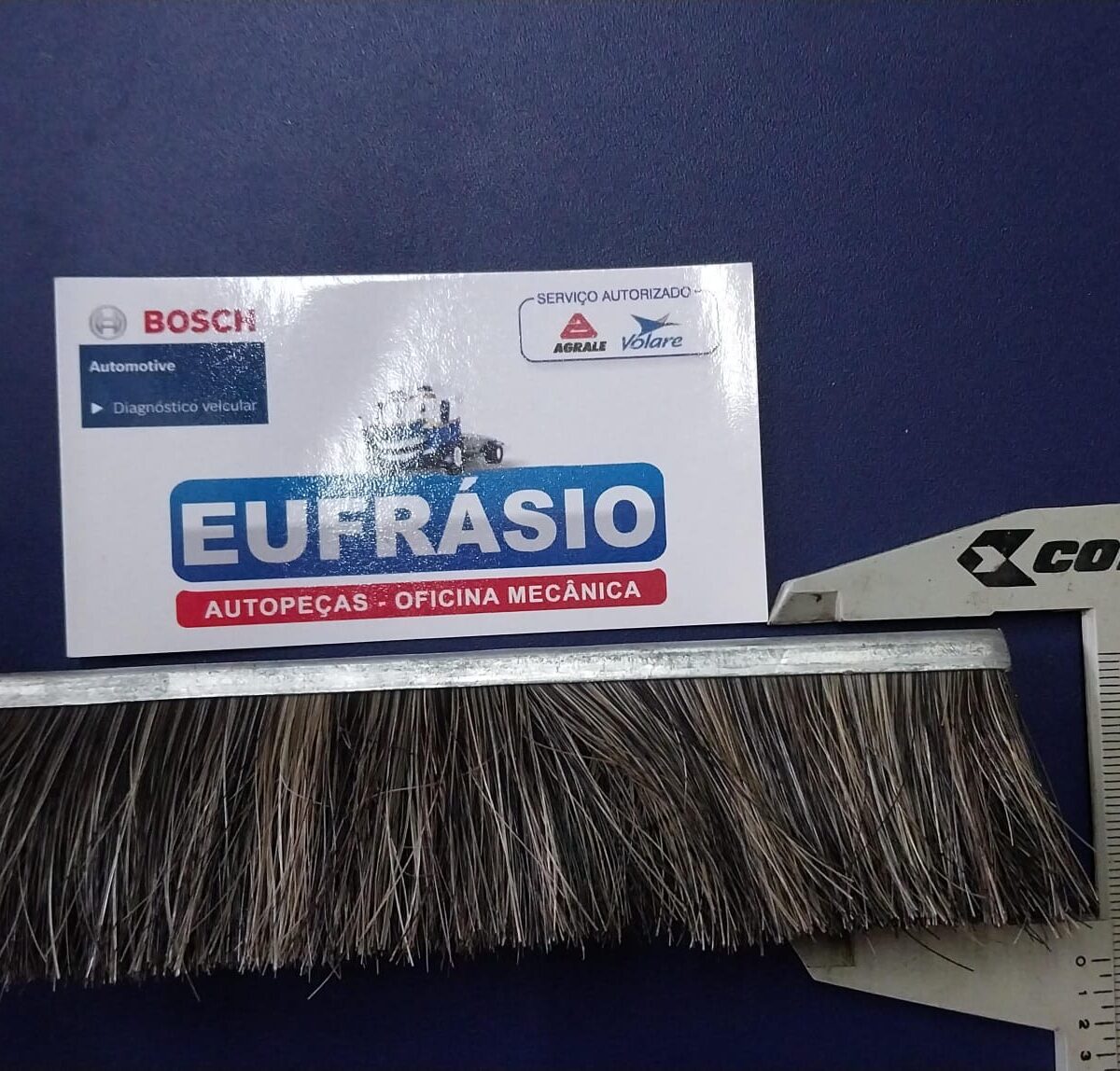 ESCOVA PORTA VOLARE A5 A6 A8  AT2004 Nº452407679 (35CM)
