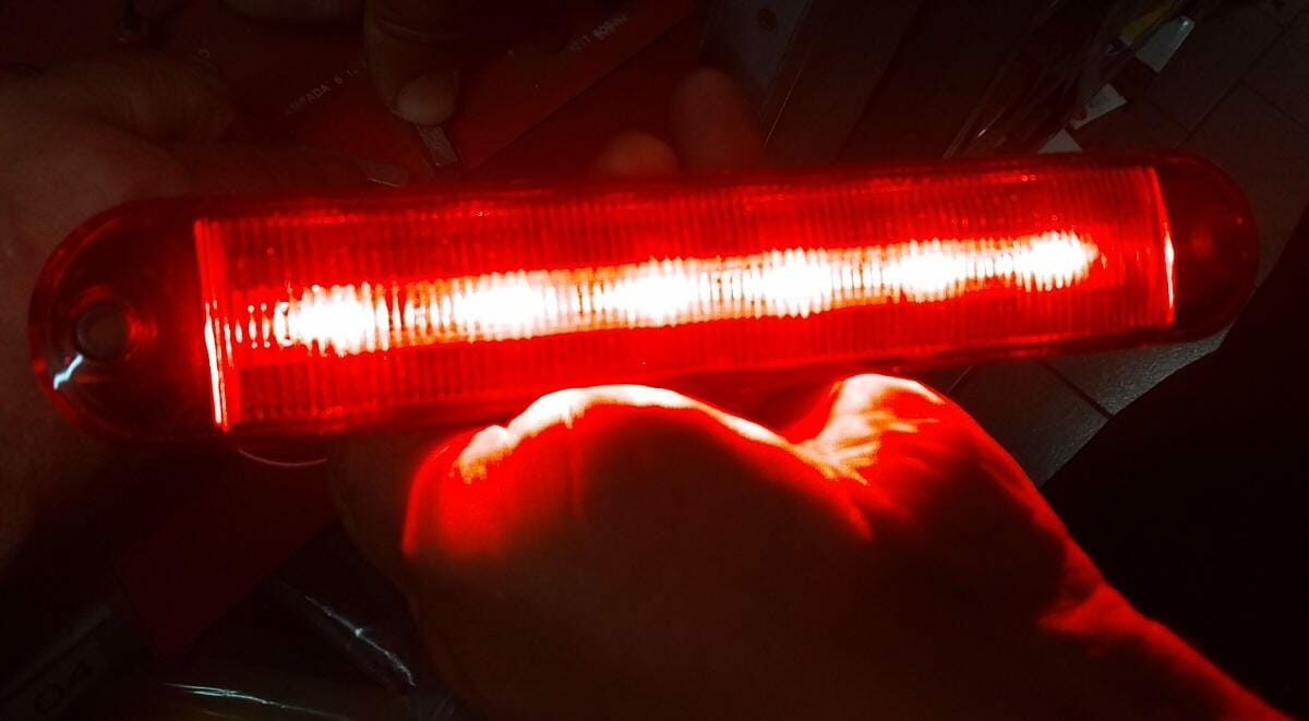 BREAK-LIGHT VOLARE A6 W6 A8 W8 12VOLTS Nº 8753152000179