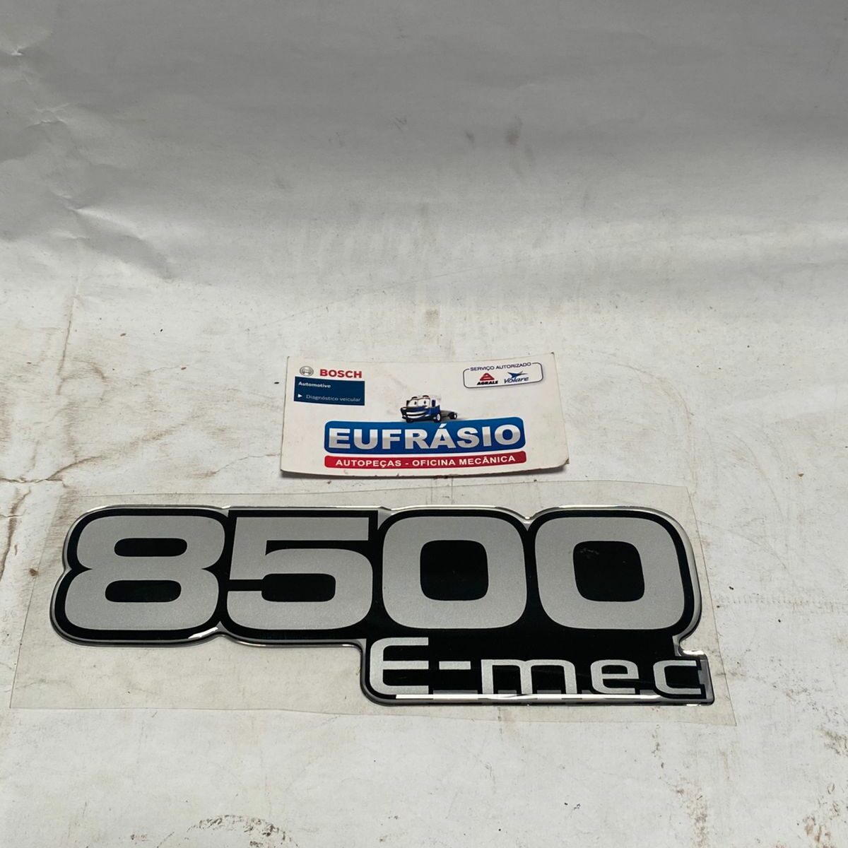 ADESIVO EMBLEMA AGRALE CAMINHAO 8500 E-MEC ORIGINAL